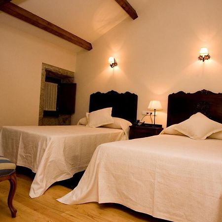 Fogar Do Selmo Guest House Rois Exterior photo