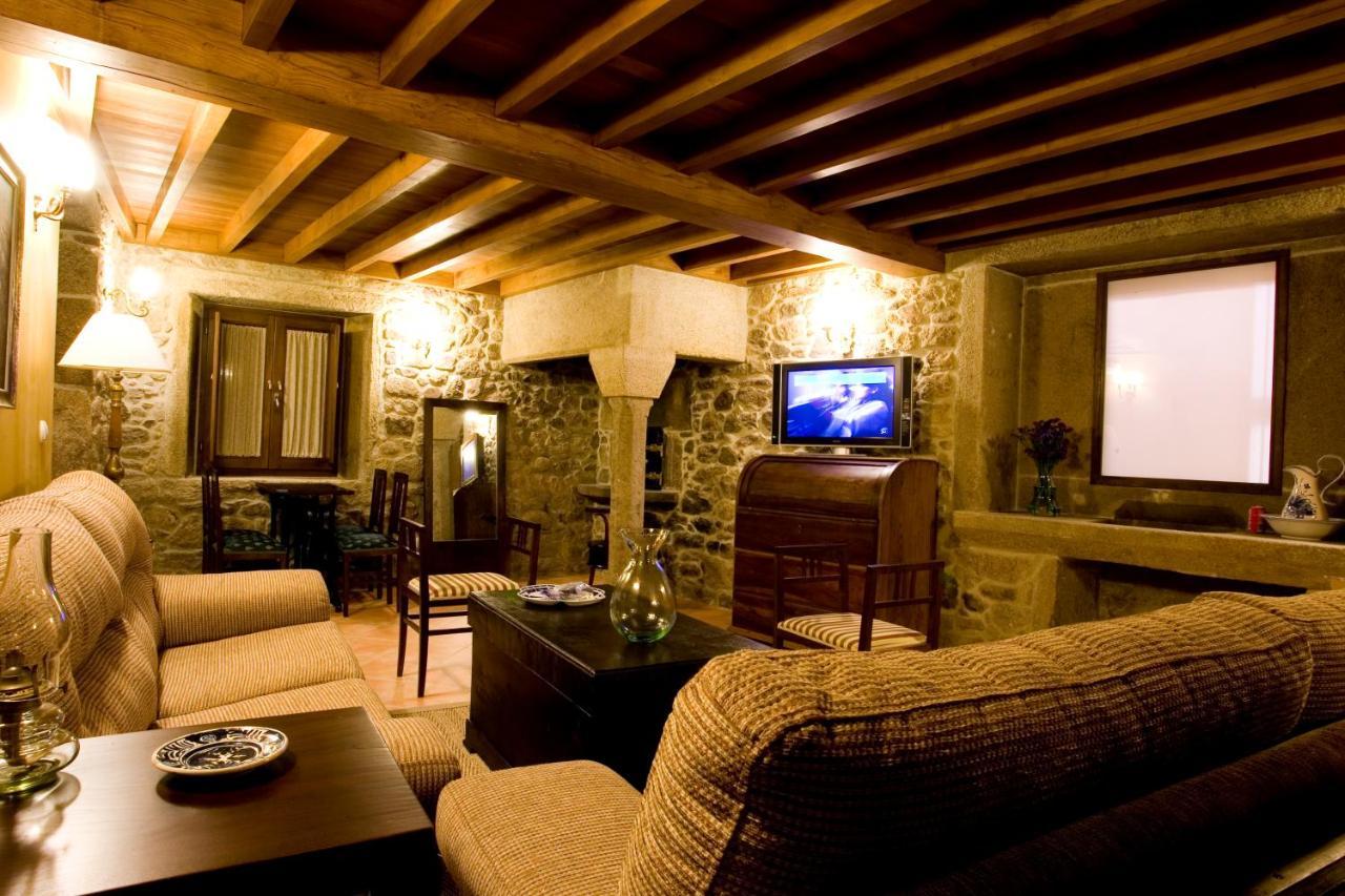 Fogar Do Selmo Guest House Rois Exterior photo